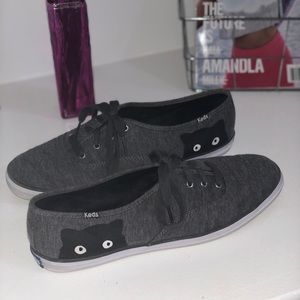 Taylor Swift Lace up Keds